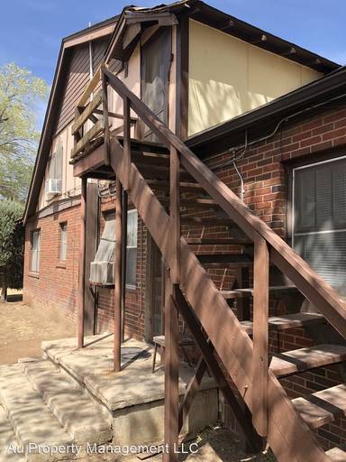 Main picture of 202 Crestway Ter