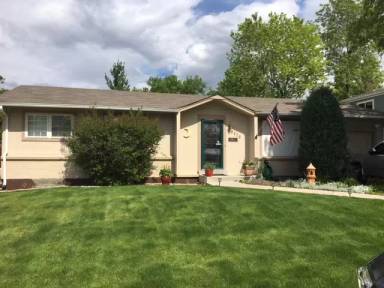 Main picture of 9178 Dudley St
