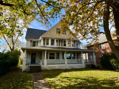 Main picture of 1848 Wooster Rd