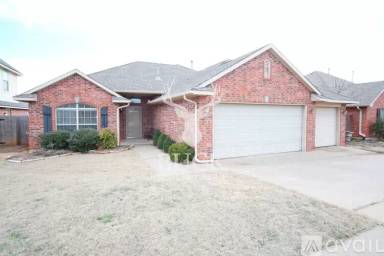 Main picture of 2828 NW 170th Ct