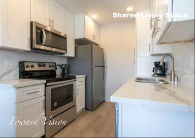 Main picture of 3361 Bagley Ave