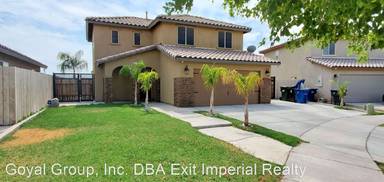 Main picture of 2416 Sky Harbor Way