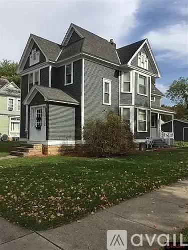 Main picture of 1403 N Broad St
