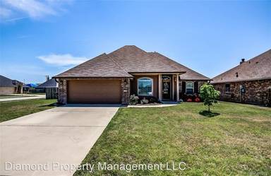 Main picture of 2330 Tallgrass Cir