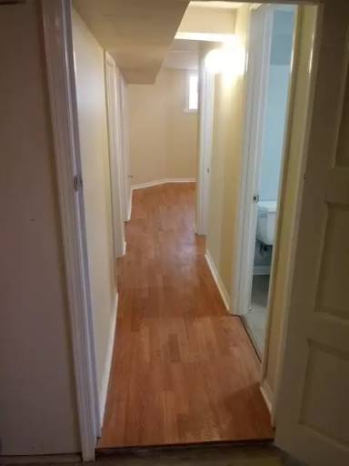 Main picture of 2419 W 52nd St