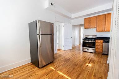 Main picture of 2357 W Ohio St