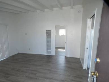 Main picture of 713 Vine St