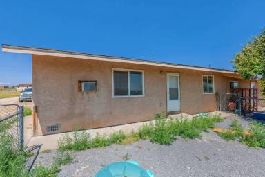 Main picture of 1030 E Mallon Dr