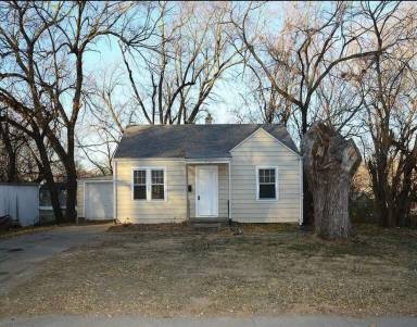 Main picture of 3520 N 37th St