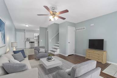 Main picture of 616-618 E Johnston St