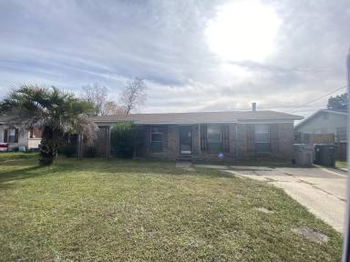 Main picture of 7111 Glendora St