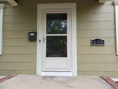 Main picture of 213 Brainerd Ave