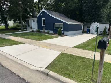 Main picture of 6743 Depot St