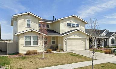 Main picture of 2036 N Thorndale Ave
