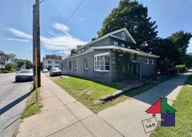 Main picture of 215 Pearl St