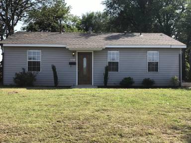 Main picture of 3208 SW 44th St