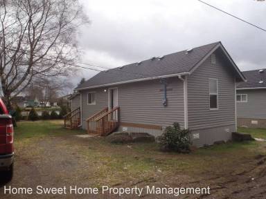 Main picture of 915 E Market St