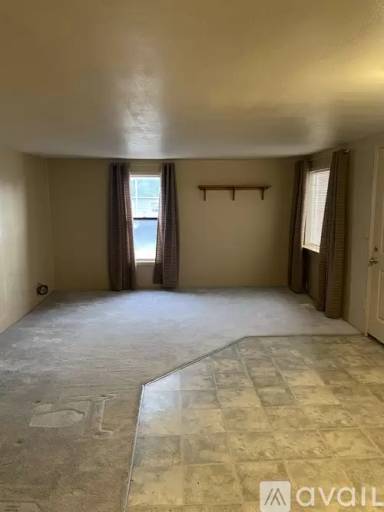Main picture of 408 E Greenhurst Rd