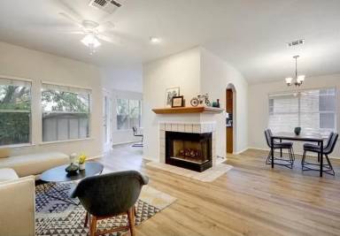 Main picture of 15405 Quinley Dr