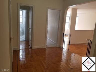 Main picture of 601 Pelham Pkwy N Apartments