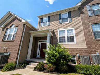Main picture of 436 Stonehurst Dr