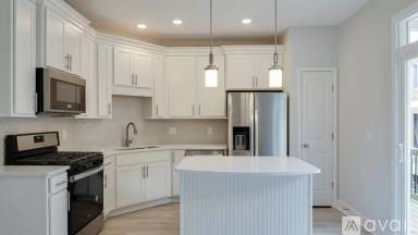 Main picture of 107 Burkitt Commons Ave