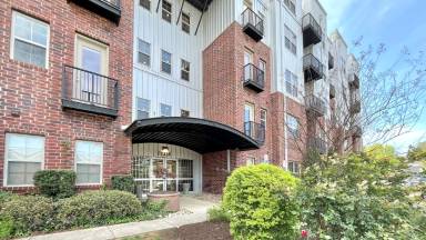Main picture of 2338 Yadkin Ave