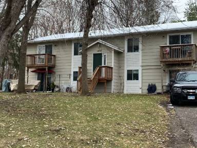 Main picture of 1470 Whispering Ct