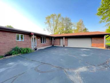 Main picture of 13203 Chevy Chase Dr