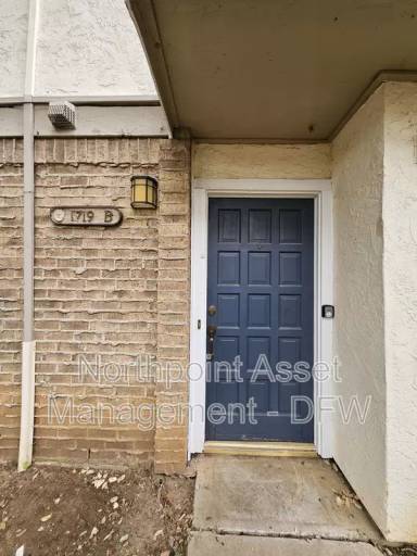 Main picture of 1719 Westview Ter