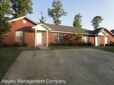 Main picture of 704 Meagan Ln