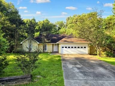Main picture of 25627 Beaver Run Dr