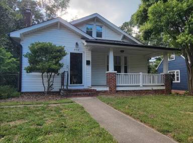 Main picture of 636 Fenimore St