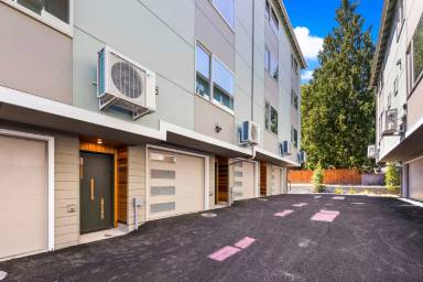Main picture of 10001 17th Ave SW