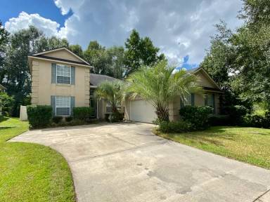 Main picture of 3770 Bedford Dr
