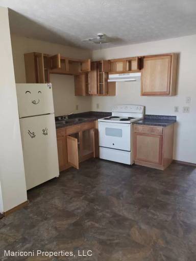 Main picture of 304 Cooper Dr