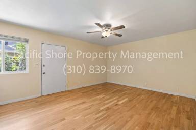Main picture of 2365 Glendale Blvd
