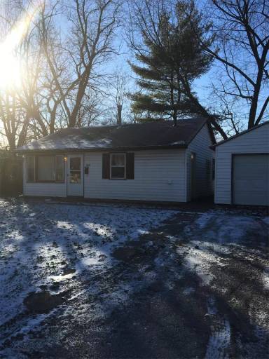 Main picture of 1317 Hedge Rd