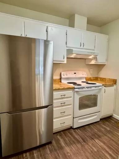 Main picture of 5425 Concord Blvd