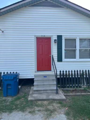 Main picture of 714 Evangeline Dr