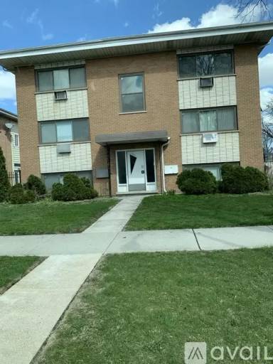 Main picture of 1941 S 16th Ave