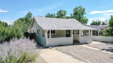 Main picture of 4928 Newton St