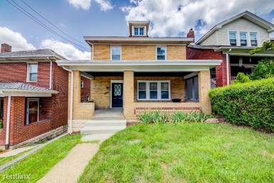 Main picture of 1121 Bellaire Ave