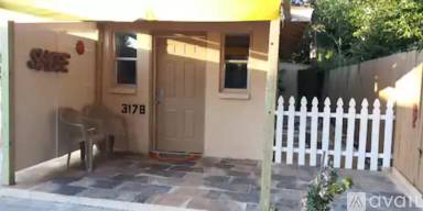Main picture of 317 N Highland Ave