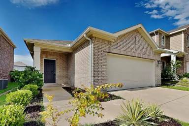 Main picture of 617 Colgate Cir