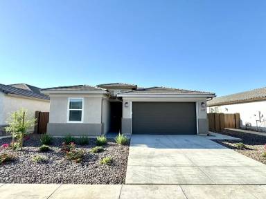 Main picture of 36370 W Leonessa Ave