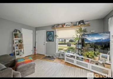 Main picture of 3843 Quail Ave N
