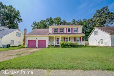 Main picture of 71 Michaels Woods Dr