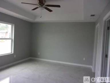Main picture of 4 Augusta Dr