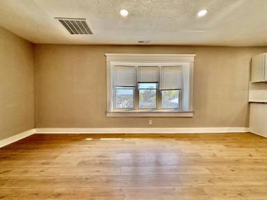 Main picture of 3842-3844 Brooklyn Ave